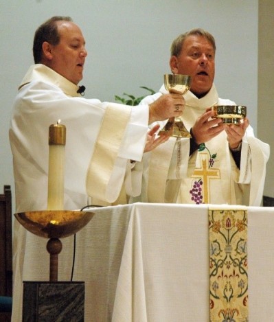 deacon at eucharist